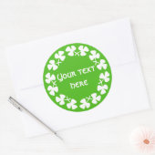 Sticker Rond Liseré de trèfles blancs Ajouter du texte (Enveloppe)