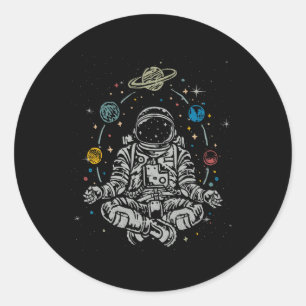 Sticker Rond Lotus Vintage Astronaute Méditant Zen Yoga Planète
