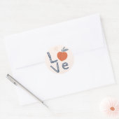 Sticker Rond LOVE Design Peach avec forme de coeur (Enveloppe)