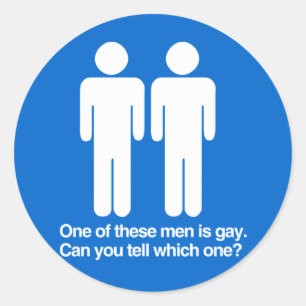 STICKER ROND L'UN DE CES HOMMES EST GAY, POUVEZ-VOUS DIRE LEQUE