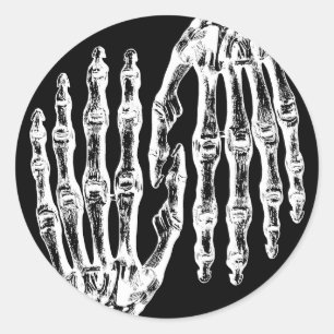 Sticker Rond Mains squelettiques éffrayantes