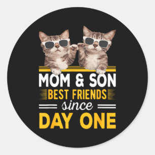 Sticker Rond Maman et fils amis depuis le premier jour poing le