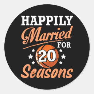 Sticker Rond Mari et femme heureux en mariage depuis 20 ans pou