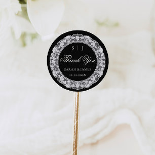 Sticker Rond Mariage à l'ancienne Noir et Blanc Dentelle Merci