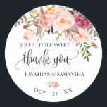 Sticker Rond Mariage chic boho rose floral merci<br><div class="desc">Ajoutez des noms et des dates dans le modèle. Pour plus de personnalisation (couleur de police, style de police, supprimer ou déplacer des éléments, changer d'autre libellé *le Merci de mot n'est pas modifiable mais la couleur peut être changée ), cliquez sur personnaliser, faites défiler vers le bas et cliquez...</div>