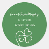 Sticker Rond Mariage de feuille de trèfle vert irlandais modern (Devant)