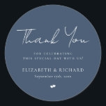 Sticker Rond Mariage de Merci de script bleu Whimsical Navy<br><div class="desc">Design moderne et élégant imprimé Whimsical Navy Merci Bleu Script Mariage Classic Round Sticker qui peut être customisé avec votre texte. Cliquez sur le bouton "Customiser" et utilisez notre outil de conception pour modifier ce modèle. Découvrez le magasin Graphic Art Design pour d'autres produits qui correspondent à ce design !...</div>