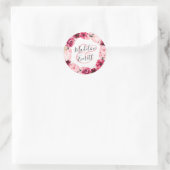 Sticker Rond Mariage de monogramme de couronne florale rose vif (Sac)