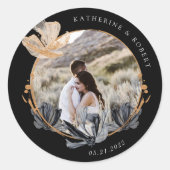 Sticker Rond Mariage exclusif de monogramme Floral d'or noir (Devant)
