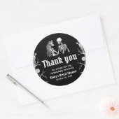 Sticker Rond Mariage gothique noir de Halloween avec squelette (Enveloppe)