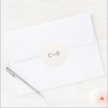 Sticker Rond Mariage Moderne Monogramme Neutre<br><div class="desc">Design moderne et minimaliste.</div>