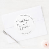 Sticker Rond Mariage Moderne Script Pickleball & Prosecco (Enveloppe)