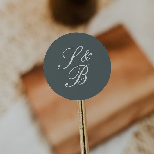 Sticker Rond Mariage Monogramme Classique Script Spruce Fumé
