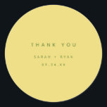Sticker Rond Mariage personnalisé minimal jaune citron "Merci"<br><div class="desc">Autocollant rond classique de mariage personnalisé minimal jaune citron et vert "Merci". Personnalisez cet autocollant de mariage minimaliste et moderne,  jaune citron et vert avec les noms des mariés et la date de votre mariage.</div>