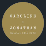 Sticker Rond Mariage personnalisé Rétro minimaliste Ochre Typew<br><div class="desc">Sticker rond minimaliste rétro police mariage personnalisé classique en Ochre</div>