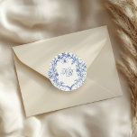 Sticker Rond Mariage Vintage Floral Double Monogramme<br><div class="desc">Notre collection "Floral Vintage français" présente des fleurs vintages d'aquarelle dans les tons bleus et des feuilles de différentes couleurs avec des polices personnalisables pour un mariage de jardin parfaitement élégant. Consultez notre magasin pour plus d'articles de cette collection. Contactez-nous si vous avez des demandes spéciales par courriel ou par...</div>