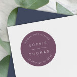 Sticker Rond Mariage violet foncé Adresse de retour Moderne<br><div class="desc">Cet autocollant d'adresse de retour mariage présente les noms du couple mariage et l'adresse en blanc contre une couleur violet foncé. Consultez les éléments mariages correspondants ici https://www.zazzle.com/collections/mauve_layered_geometric_dark_purple_wedding-119712420789591185 Personnalisez-le en remplaçant le texte de l'espace réservé. Pour plus d'options comme changer la police, sa taille et l'espacement entre les lettres cliquez...</div>