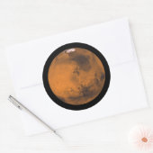 Sticker Rond Mars la planète rouge dans l'espace (Enveloppe)