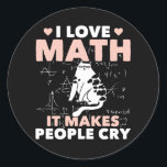 Sticker Rond Mathématiques Amoureux de les chats amusantes Humo<br><div class="desc">Maths de chats et plaisanteries de professeurs d'école. Funny Amoureux des chats Mathématiques Humour Maths Nerd.</div>