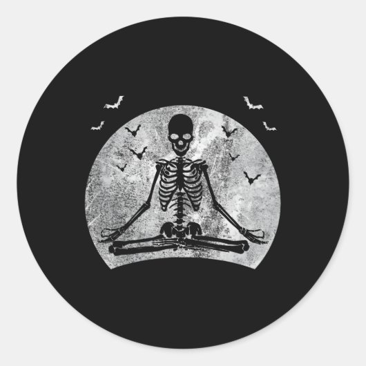 Sticker Rond Méditer Skeleton Yoga Lover Halloween Coût Lune (Devant)
