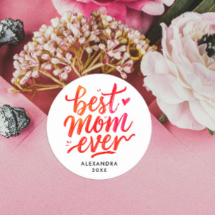 Sticker Rond Meilleure Maman du Monde en Calligraphie Rouge et 