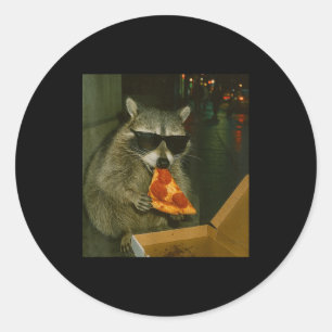 Sticker Rond Mème d'animal de raton laveur drôle mangeant Zza