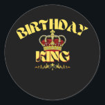 Sticker Rond Mens BIRTHDAY KING Crown<br><div class="desc">Mens BIRTHDAY KING Crown Gift. Perfect gift for your dad,  mom,  papa,  men,  women,  friend and family members on Thanksgiving Day,  Christmas Day,  Mothers Day,  Fathers Day,  4th of July,  1776 Independent day,  Veterans Day,  Halloween Day,  Patrick's Day</div>