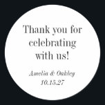 Sticker Rond Merci de mariage minimaliste blanc élégant<br><div class="desc">Sticker Simple Blanc Élégant Mariage Personnalisé Merci Classique Rond</div>