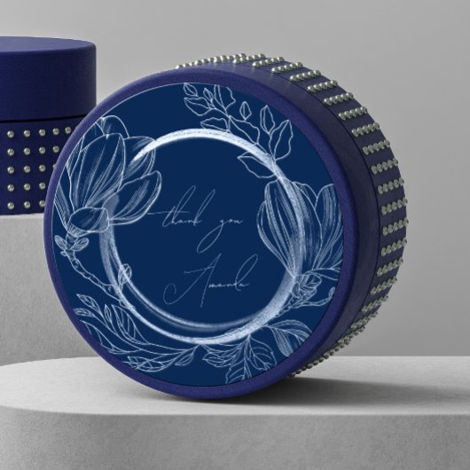Sticker Rond Merci Nom Magnolia Fleur Bleu Fumé Marine