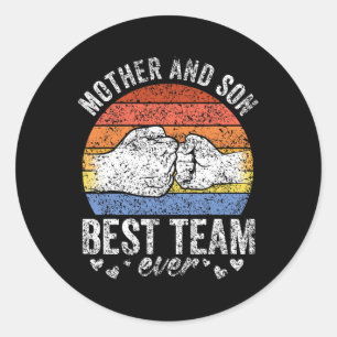 Sticker Rond Mère Et Fils Meilleure Équipe Jamais Des Fils Qui