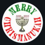Sticker Rond Merry Chrismanukah - Noël Chanukah Menorah<br><div class="desc">La façon parfaite de célébrer Noël et Hanouka en même temps. Joyeux Noël   Joyeux Chanukah = Joyeux Chrismanukah,  avec Sucre de canne bougies Menorah.</div>