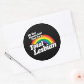 STICKER ROND MES RÉSULTATS DE TEST ONT DIT LESBIENNE (Enveloppe)