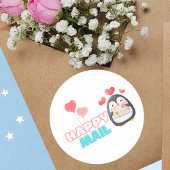 Sticker rond mignon Penguin Happy Mail avec coeur
