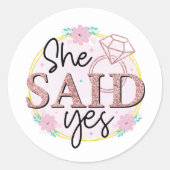Sticker Rond Mignonne elle a dit oui mot art Mariage (Devant)