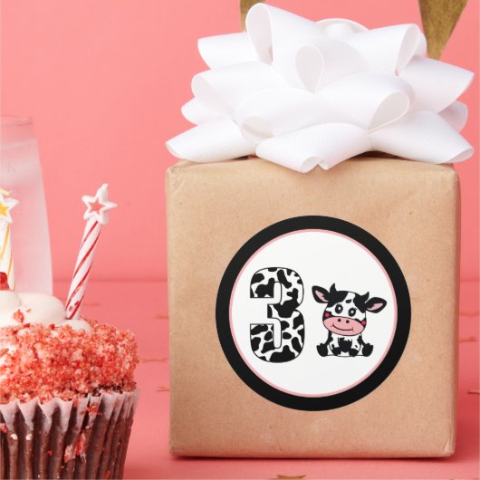 Sticker Rond mignonne unisex age trois vache d'anniversaire (Fête)
