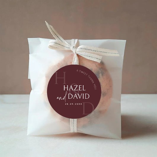 Sticker Rond Modern Burgundy Monogram Minimalist Wedding