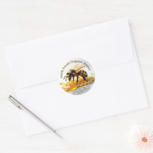 Sticker Rond Modern Realistic Honey Bee and Honeycomb (Enveloppe)