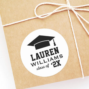 Sticker Rond Moderne 2025 noir et blanc capot de graduation per