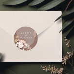 Sticker Rond Moderne Chic Bohème Aquarelle Mariage Floral<br><div class="desc">Annoncez votre mariage avec notre autocollant moderne bohème mariage floral tropical aquarelle. Notre design est composé de fleurs botaniques dessinées à la main et de verdure tropicale. Des formes géométriques modernes associées à une belle palette de couleurs boho modernes créent cette élégante faire-part de mariage sophistiquée. Customisez avec le nom...</div>