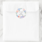 Sticker Rond Moderne Pastel Blue Rose Wreath Wedding Favor (Sac)
