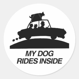 Sticker Rond Mon chien roule à l'intérieur.png
