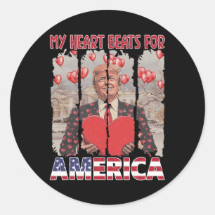 Sticker Rond Mon coeur bat pour l'Amérique Trump Saint-Valentin