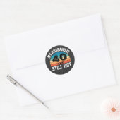 Sticker Rond Mon mari a 40 ans et reste chaud (Enveloppe)