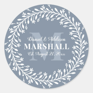 Sticker Rond Monogramme de couronne bleu à deux couples mariés