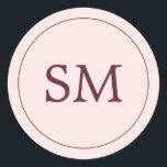 Sticker Rond Monogramme de Mariage rose pâle de Bourgogne moder<br><div class="desc">Ces autocollants de mariage de couleur rousse et bordeaux comportent un monogramme avec initiales de mariée et de mariée. Ces autocollants sont idéaux pour être utilisés comme autocollants enveloppes ou pour décorer les faveurs de mariage. Ces autocollants font partie d'une collection. Visitez notre magasin ou consultez nos pages de collection...</div>