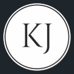 Sticker Rond Monogramme Initiales noir blanc minimaliste Mariag<br><div class="desc">Imprimé avec monogramme initial (que vous pouvez modifier,  modifier et personnaliser) en arrière - plan noir et blanc. Design disponible dans toutes les tailles,  il suffit de choisir la bonne taille que vous avez besoin.</div>