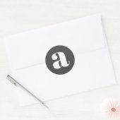 Sticker Rond Monogramme Moderne Lettre Initiale Classique Noir (Enveloppe)