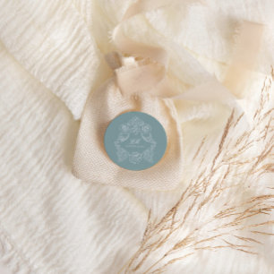 Sticker Rond Monogramme Ornement de Crête Bleu Poussiéreux Mari