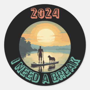 Sticker Rond Montez la planche à pédales surf avec chien
