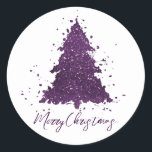 Sticker Rond Moody Joyeux Noël | Plum profond violet personnali<br><div class="desc">C'est la saison pour décorer et divertir ! Moderne, sombre et moody abstrait arbre de vacances et "Joyeux Noël" écrit à la main dans une palette riche et luxueuse. Cet élégant design festif est orné d'un sapin de Noël brillant et fantaisiste avec une plaque de peinture frisonnante rehaussée d'une parties...</div>